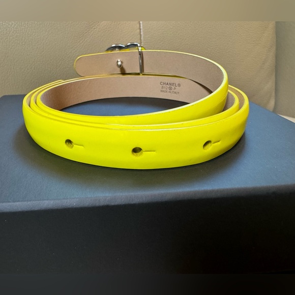 Authentic CHANEL CC Slim belt - Picture 7 of 10
